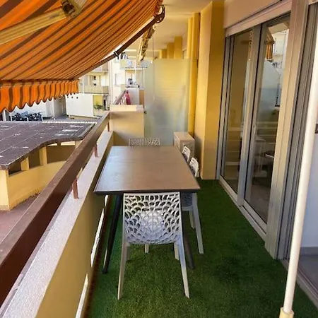 Superbe T1, Proche Plage Apartman *